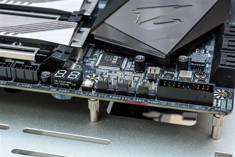 Complete evaluation of Intel i9-9900K