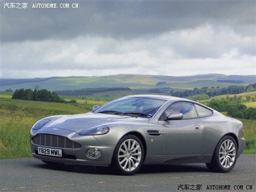 Aston martin aston martin Vanquish 2004 6.0 Coupe