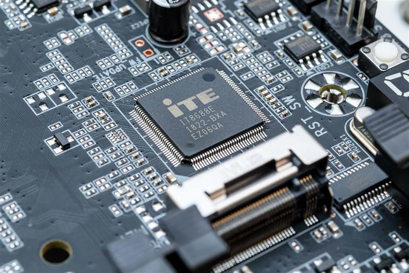 Complete evaluation of Intel i9-9900K